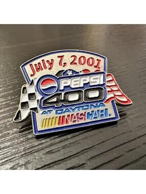 Pepsi 400 At Daytona NASCAR July 7 2001 Lapel Hat Pin VGC